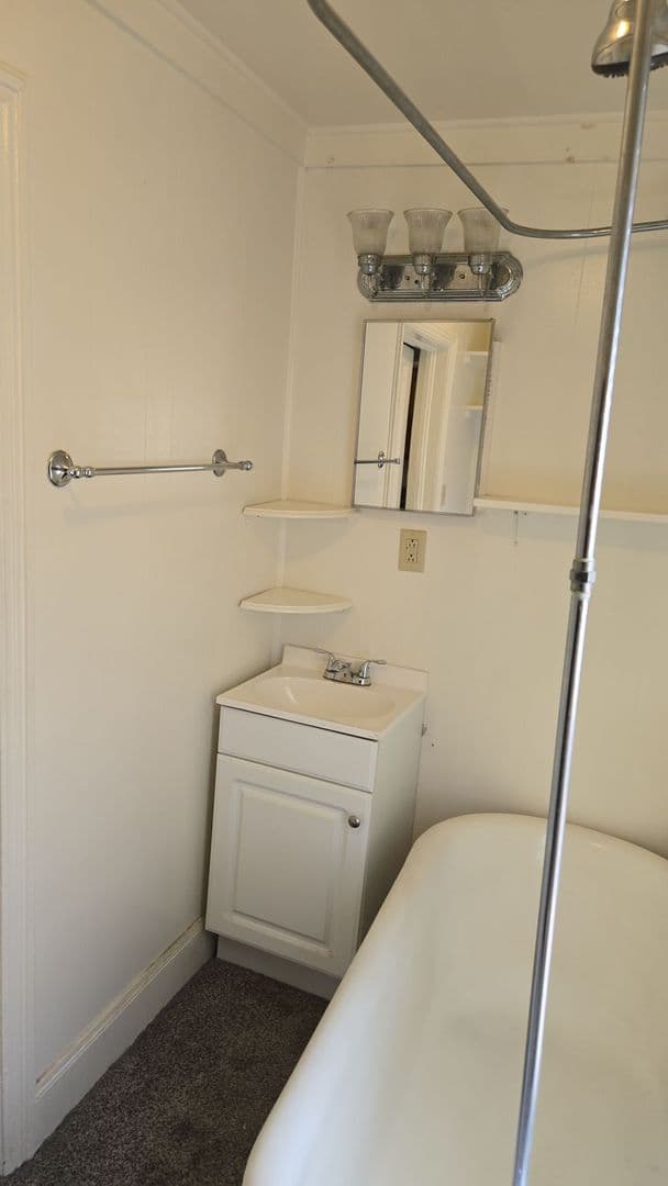 Mercersburg Apartment: 106-108 S Main St