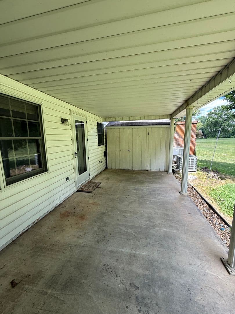 Chambersburg Townhome: 114 Minnich Rd