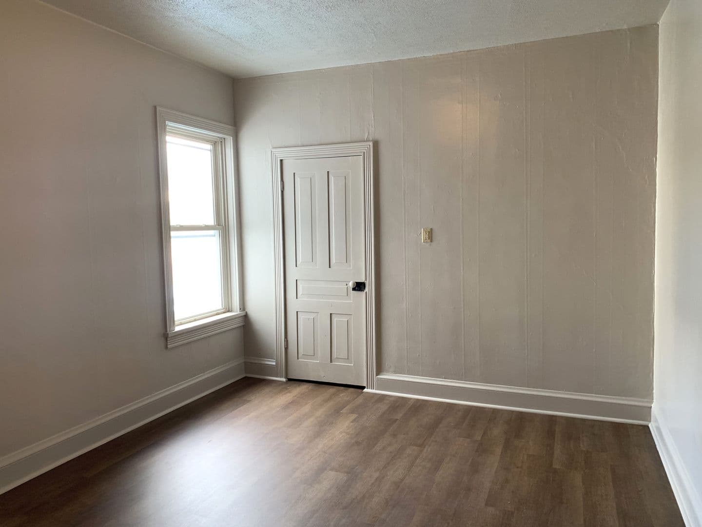 McConnellsburg Apartment: 204 Lincoln Way East
