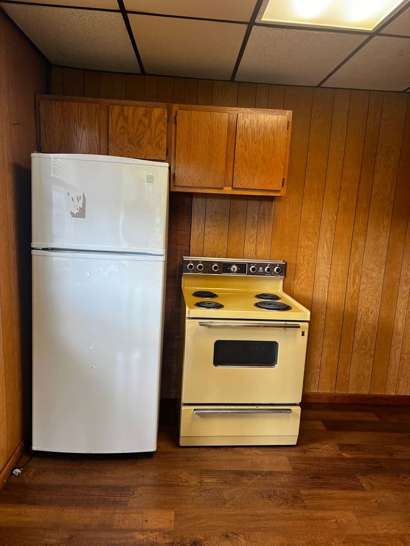 Conemaugh Apartment: 246 1st St