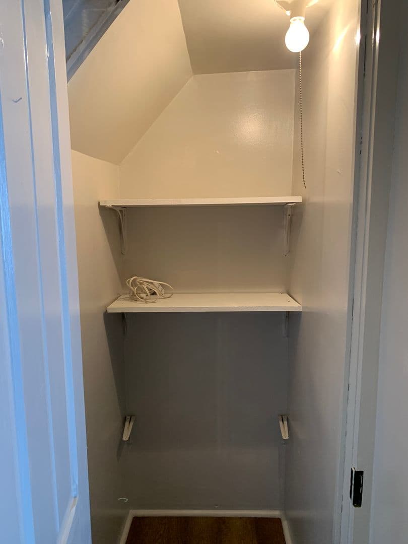 McConnellsburg Apartment: 204 Lincoln Way East