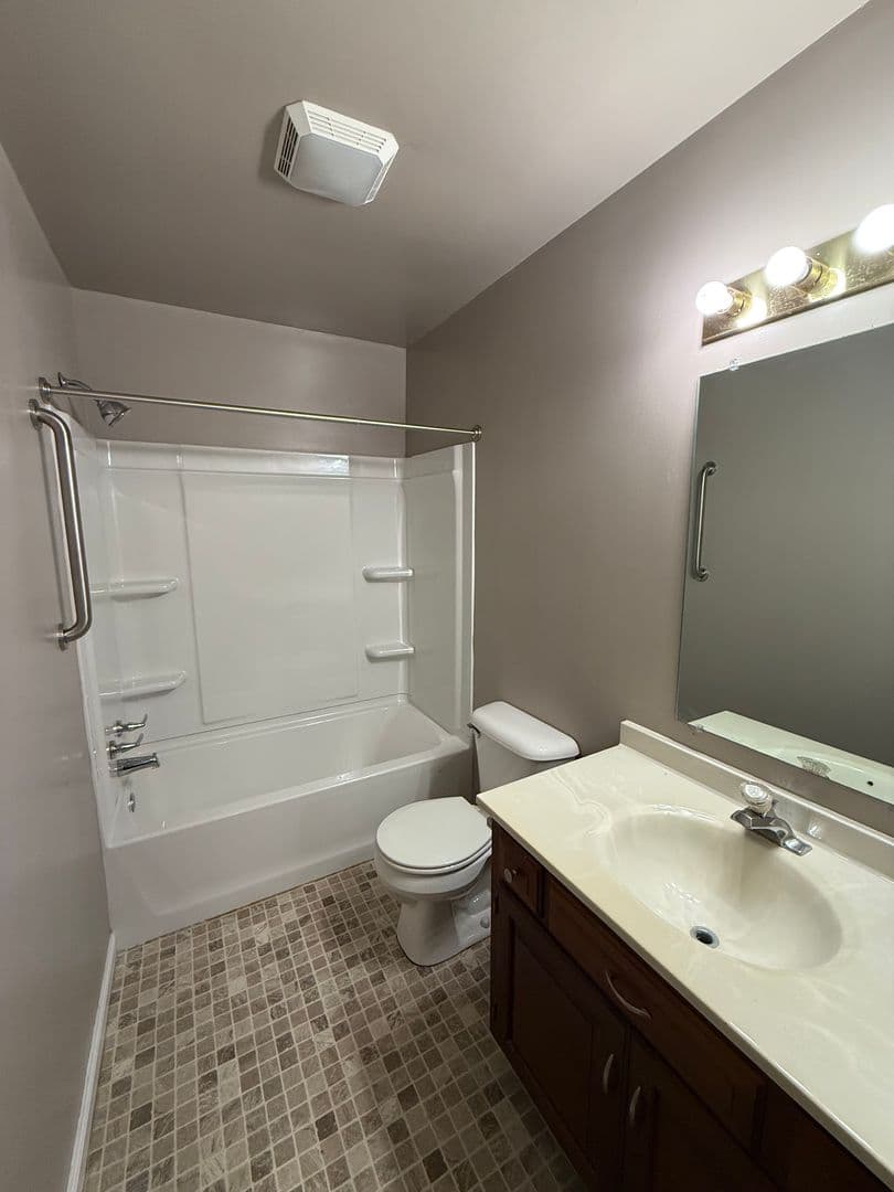 Chambersburg Townhome: 114 Minnich Rd