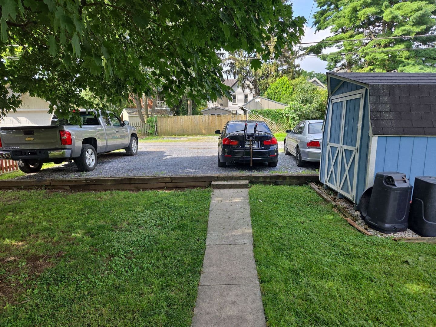 Chambersburg Apartment: 552 E King St