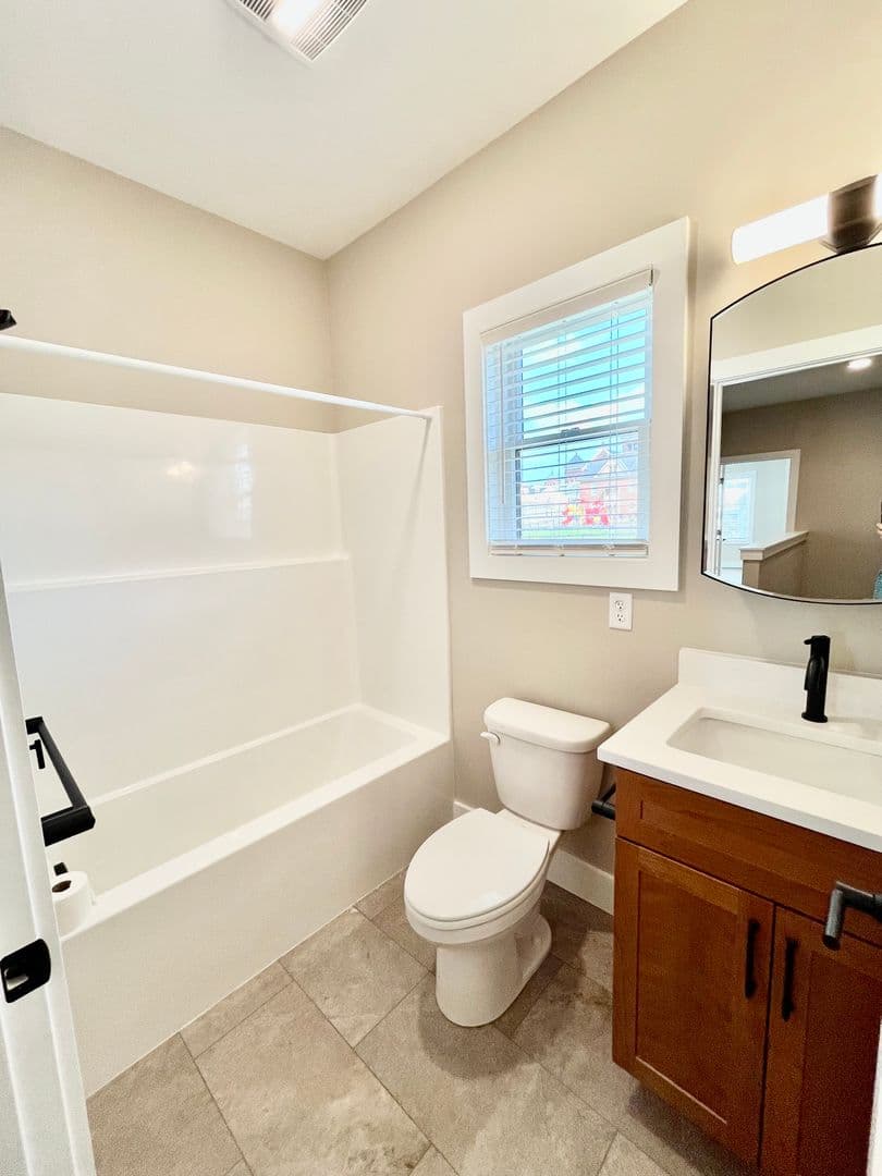 Waynesboro Apartment: 13-23 Philadelphia Ave
