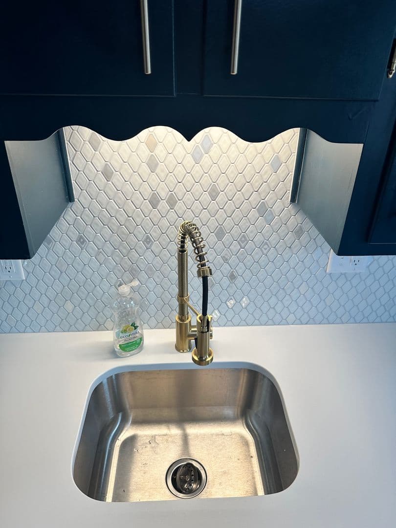 Greencastle Apartment: 138 S Carlisle St