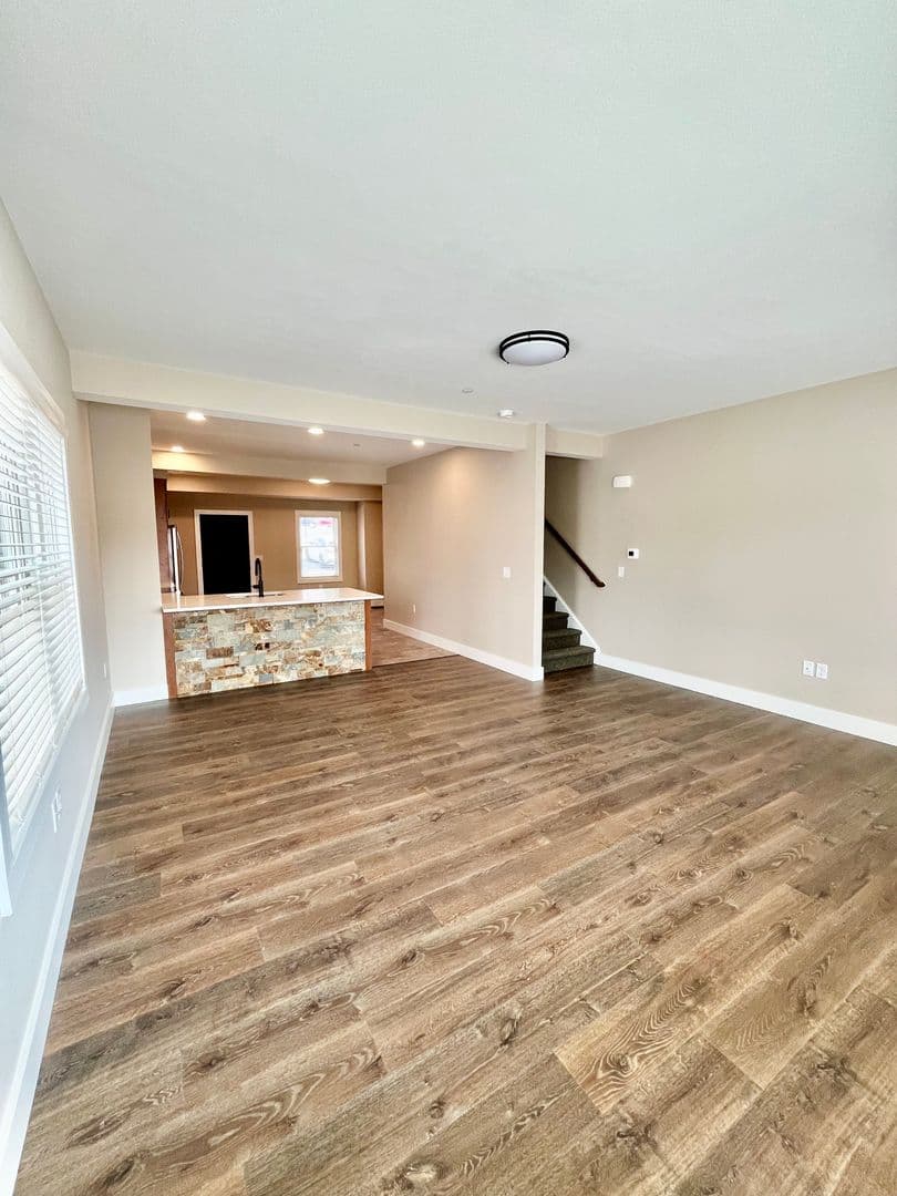Waynesboro Apartment: 13-23 Philadelphia Ave