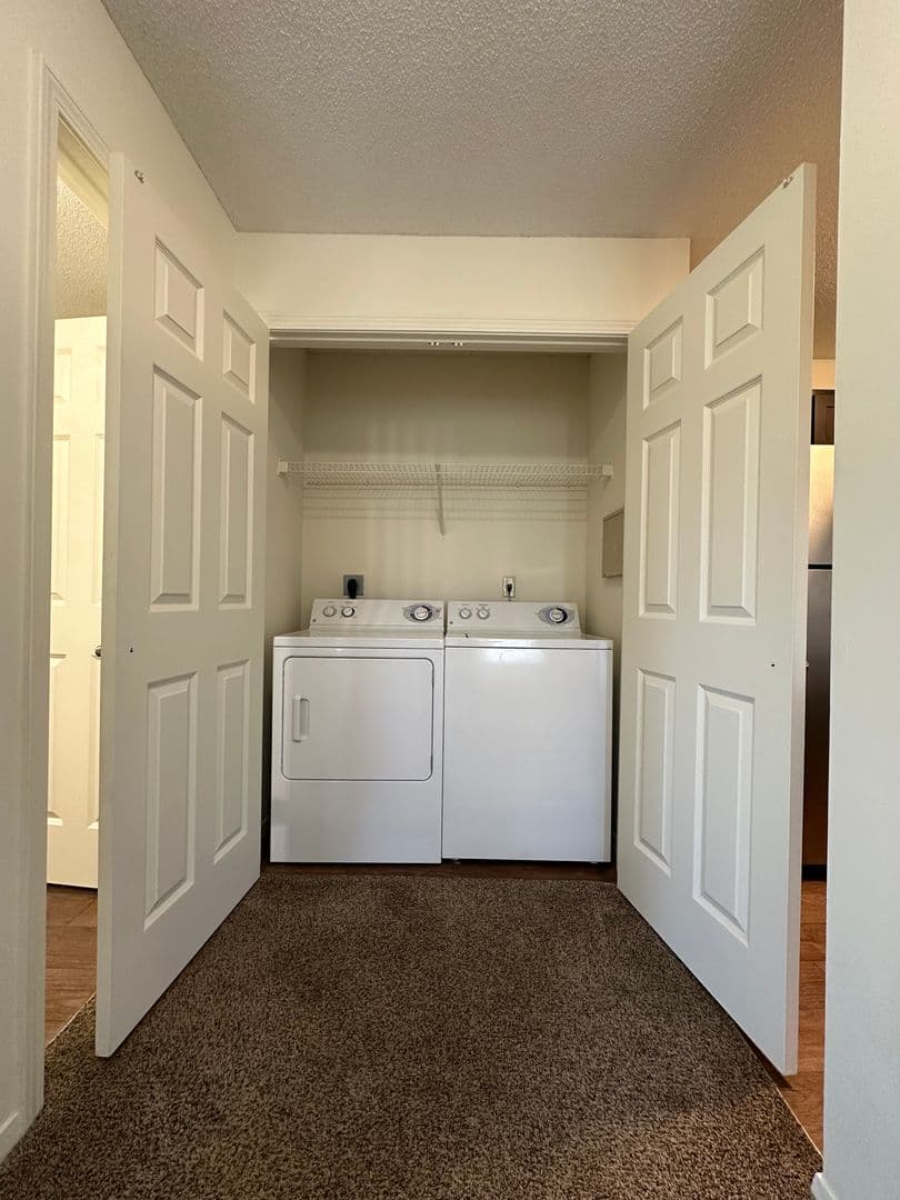 Horn Lake Apartment: 4375 Highway 51 North