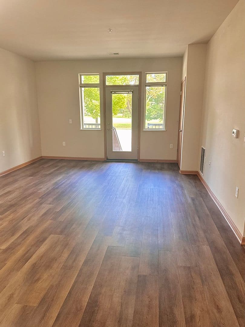 Monona Apartment: 5001 Monona Drive