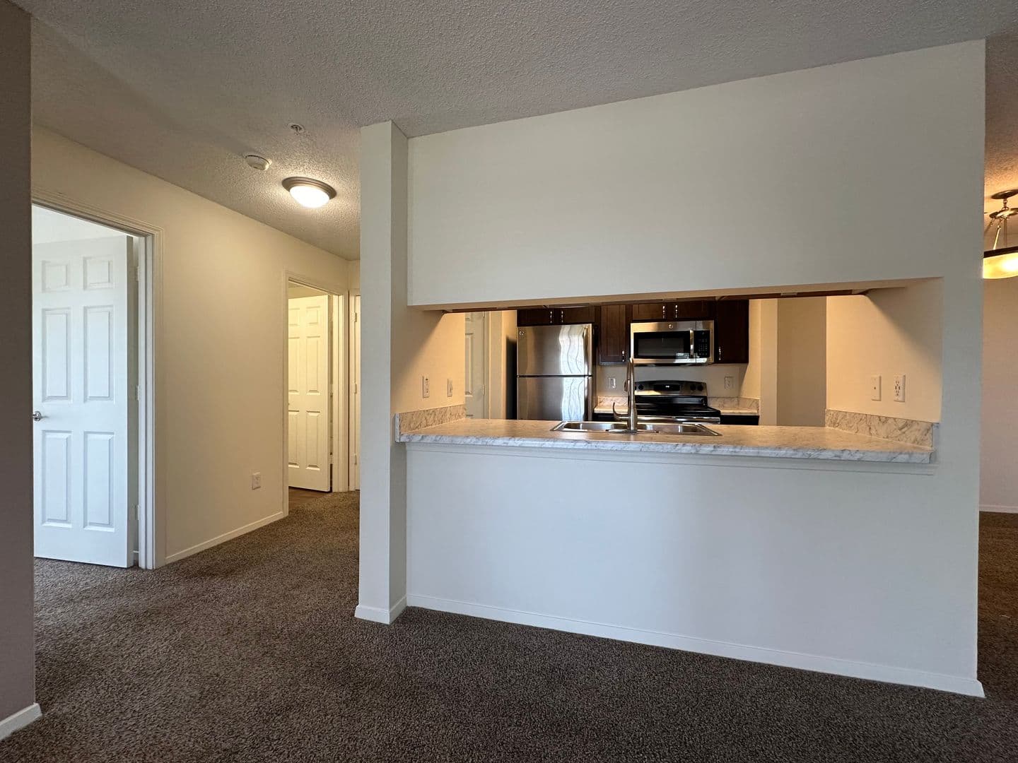 Horn Lake Apartment: 4375 Highway 51 North