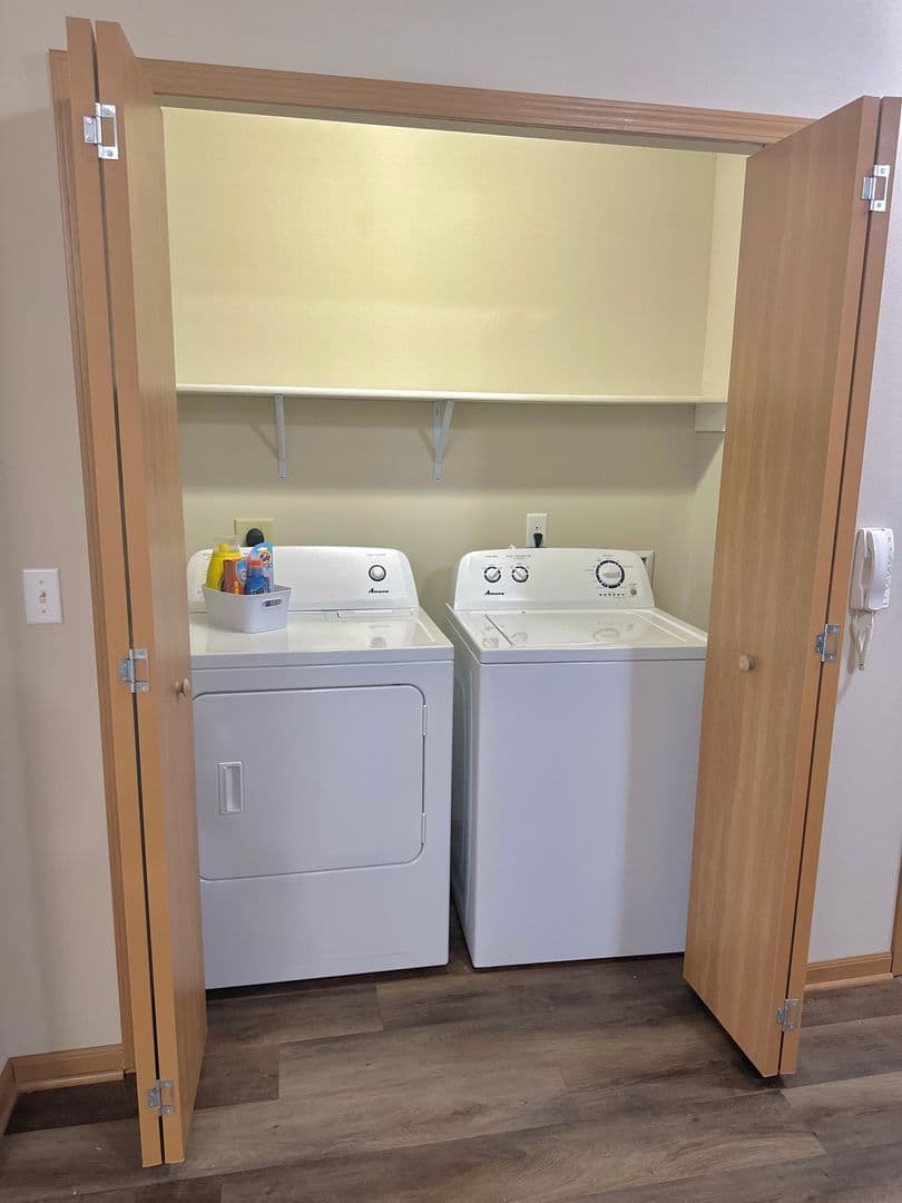 Monona Apartment: 5001 Monona Drive