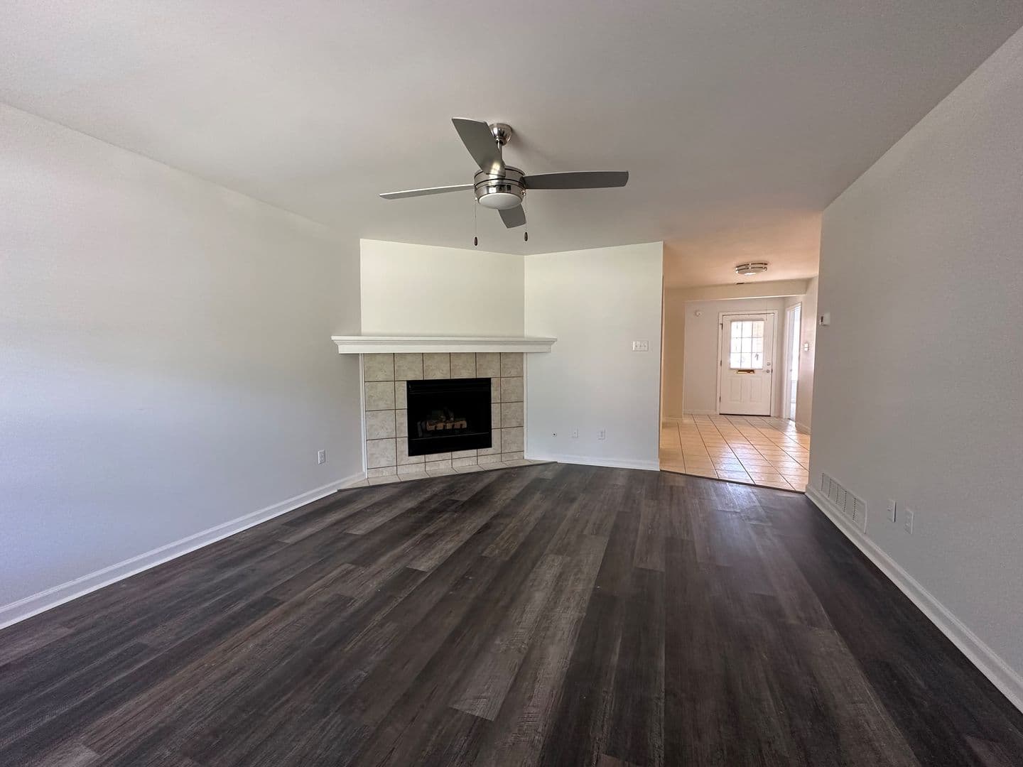 Hernando Apartment: 284 Fountain Lane