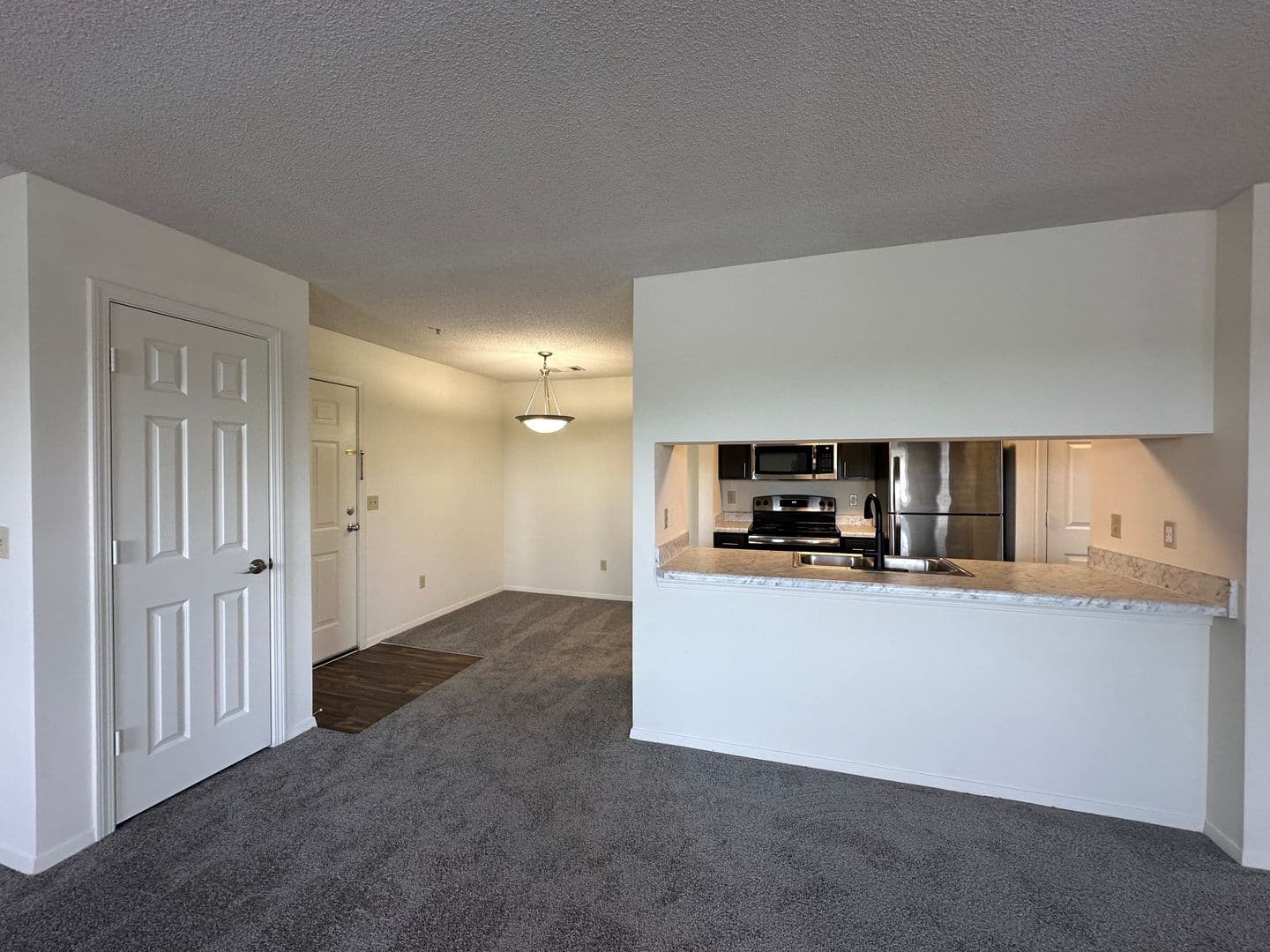 Horn Lake Apartment: 4375 Highway 51 North