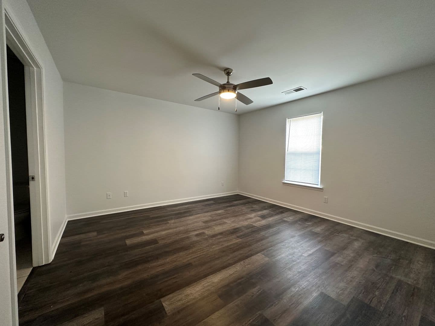 Hernando Apartment: 284 Fountain Lane