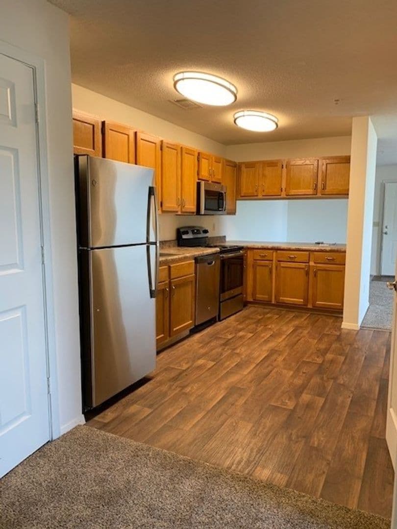 Horn Lake Apartment: 4375 Highway 51 North