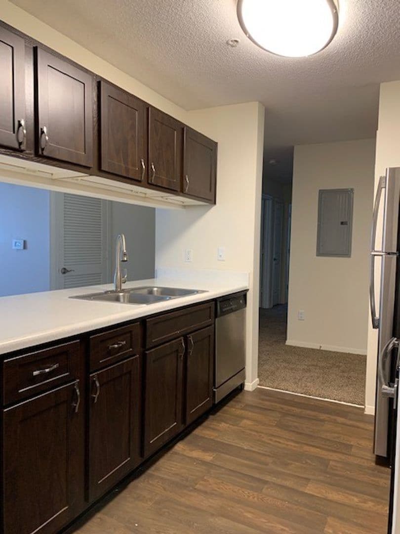 Horn Lake Apartment: 4375 Highway 51 North