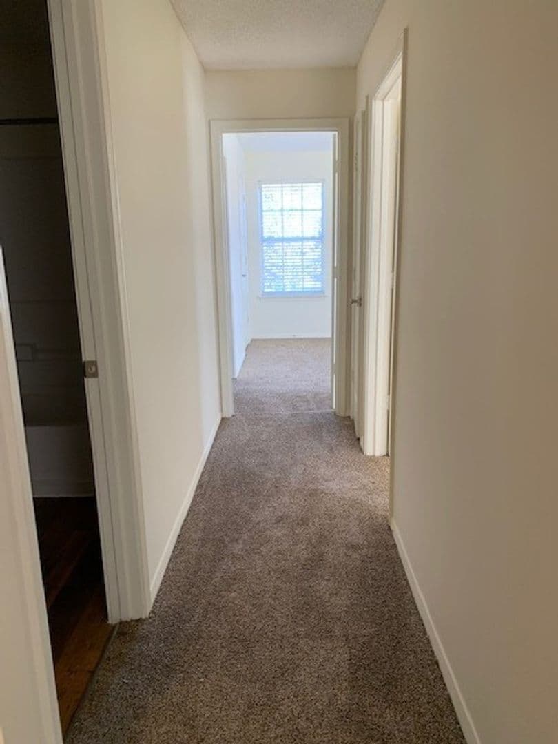 Horn Lake Apartment: 4375 Highway 51 North