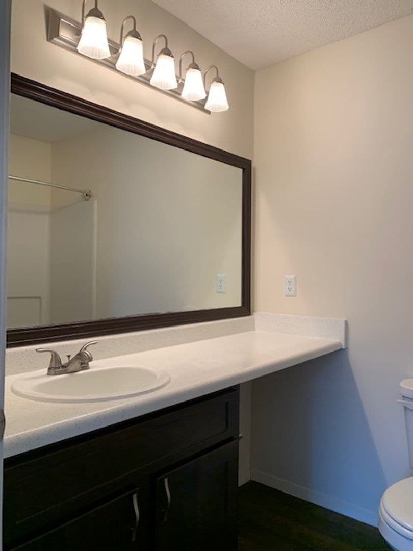 Horn Lake Apartment: 4375 Highway 51 North