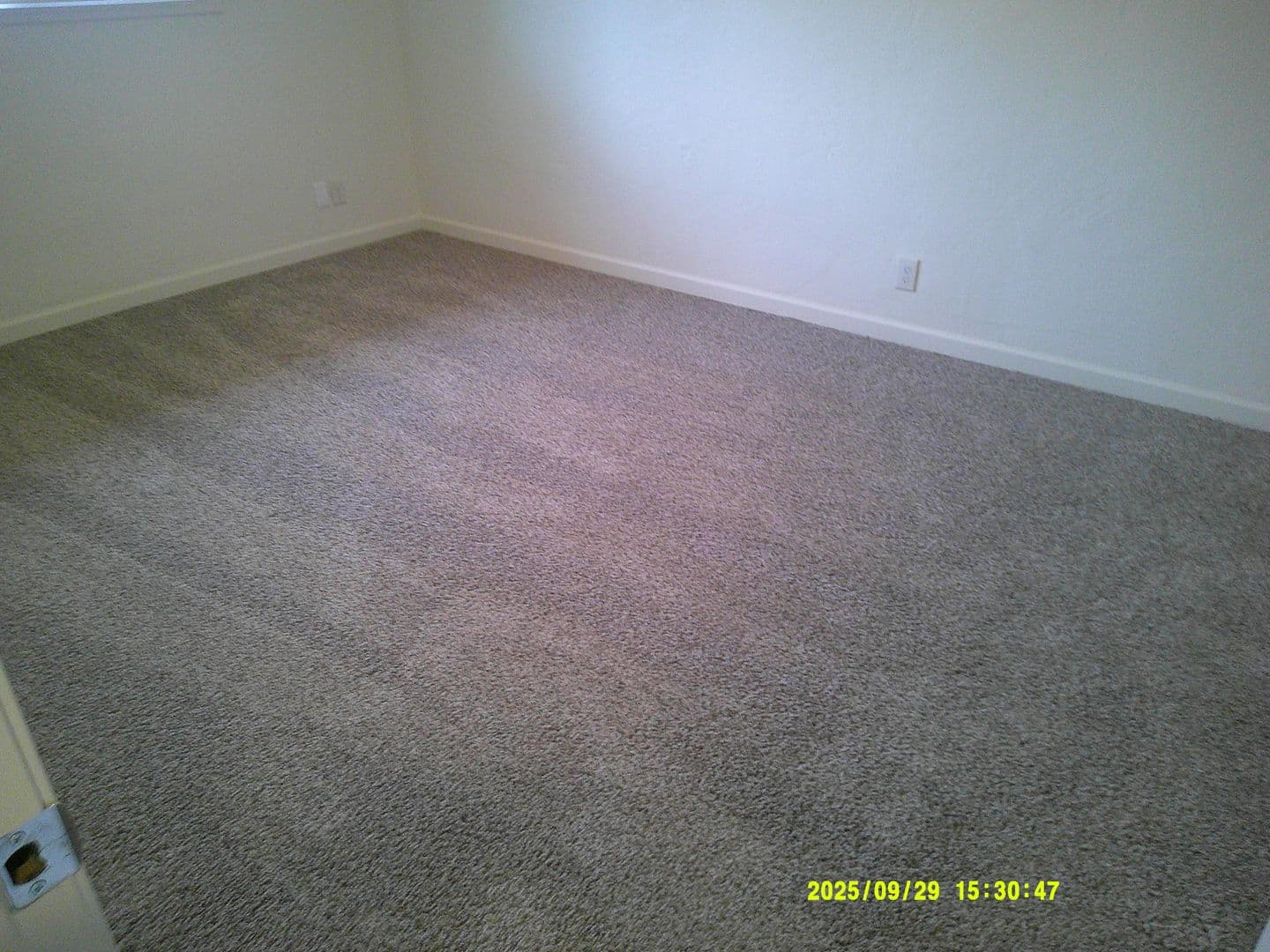 Salem Apartment: 1253 Royvonne Ave. SE
