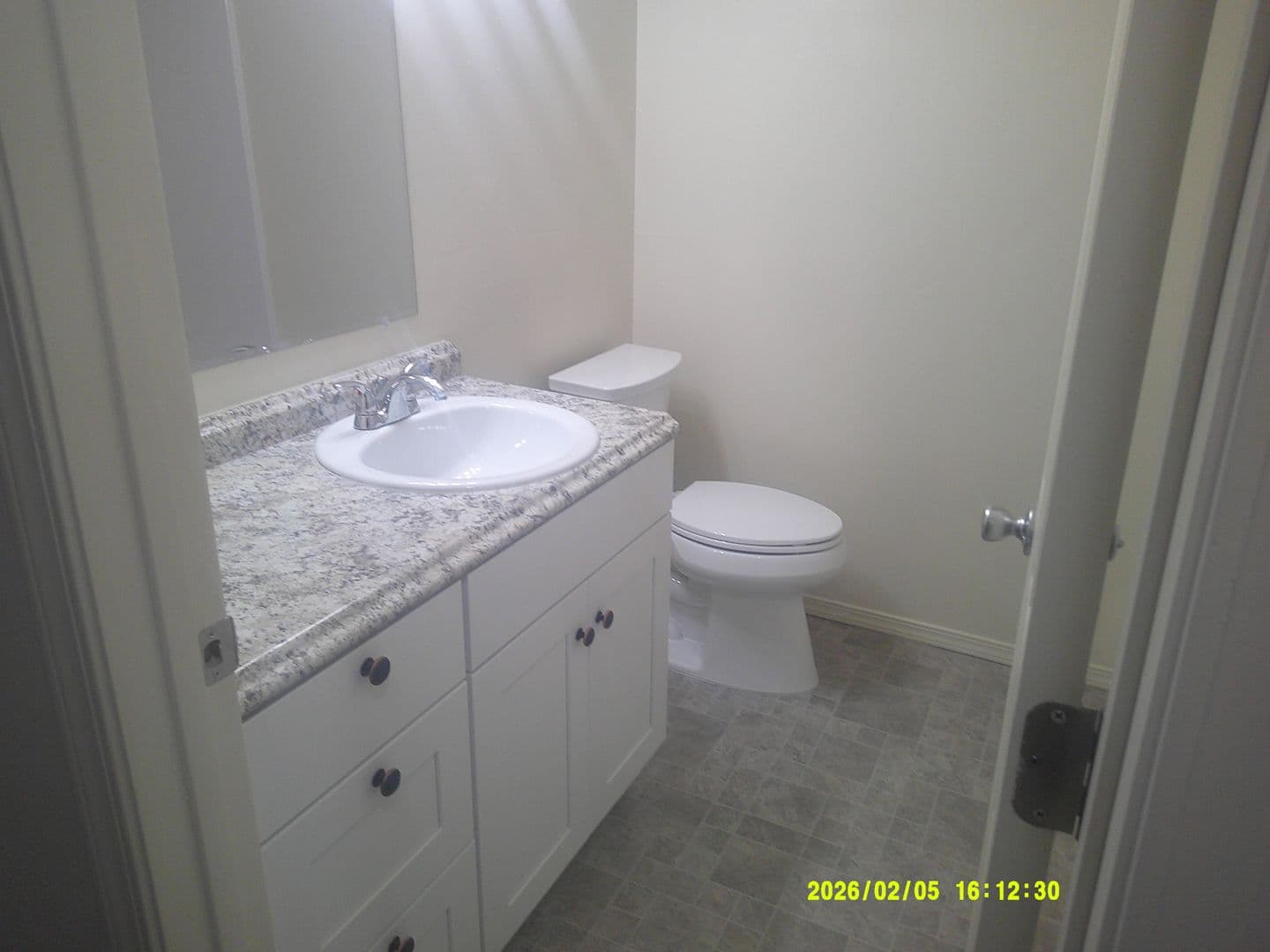 Salem Apartment: 1253 Royvonne Ave. SE