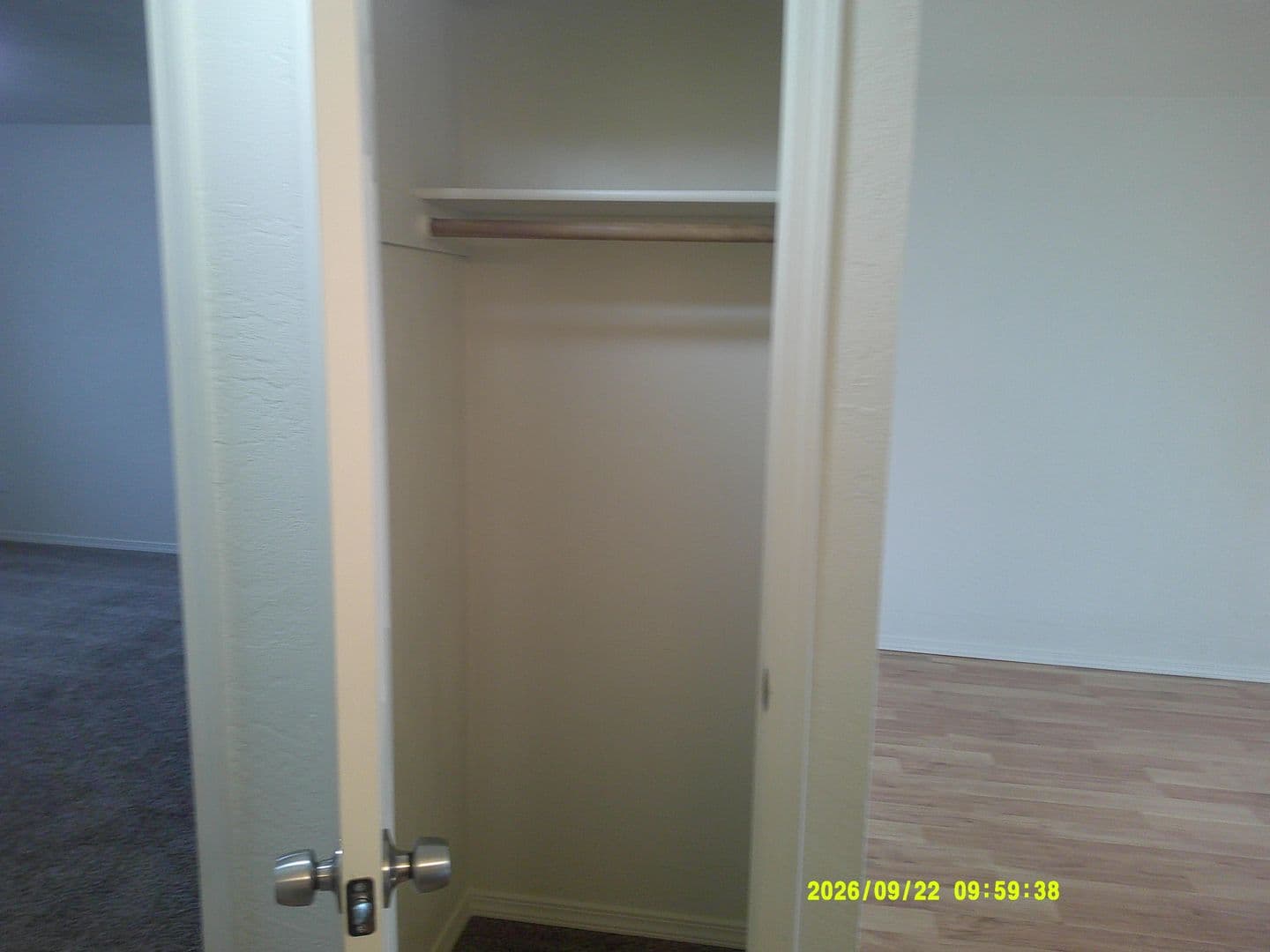 Salem Apartment: 1253 Royvonne Ave. SE