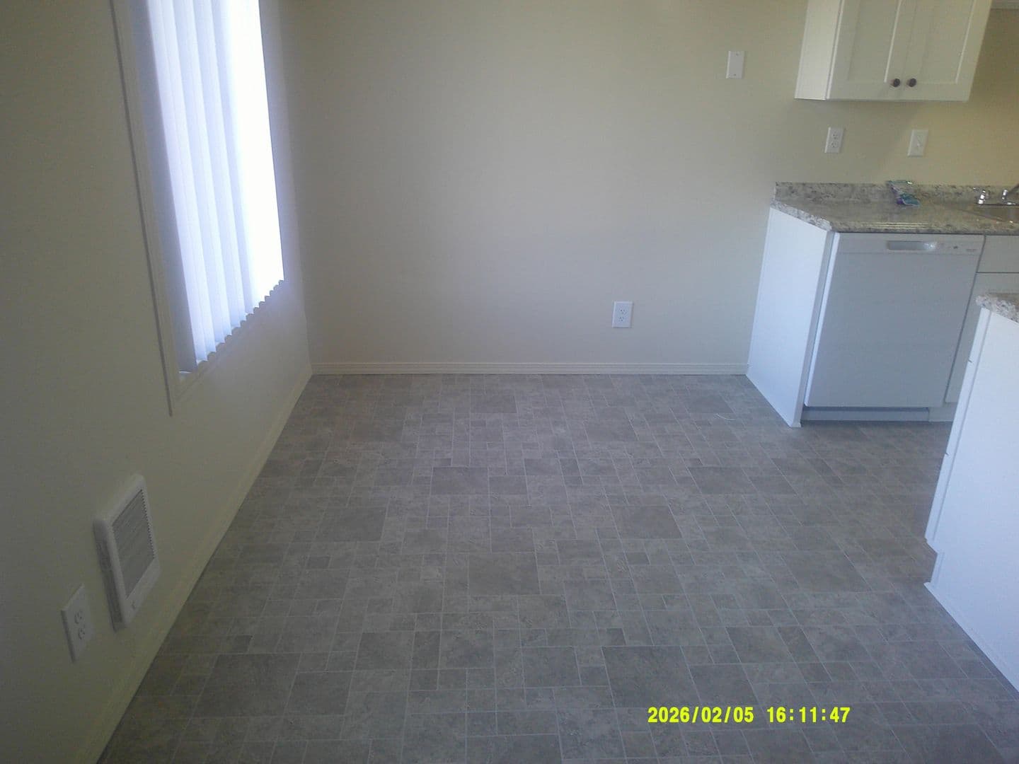Salem Apartment: 1253 Royvonne Ave. SE