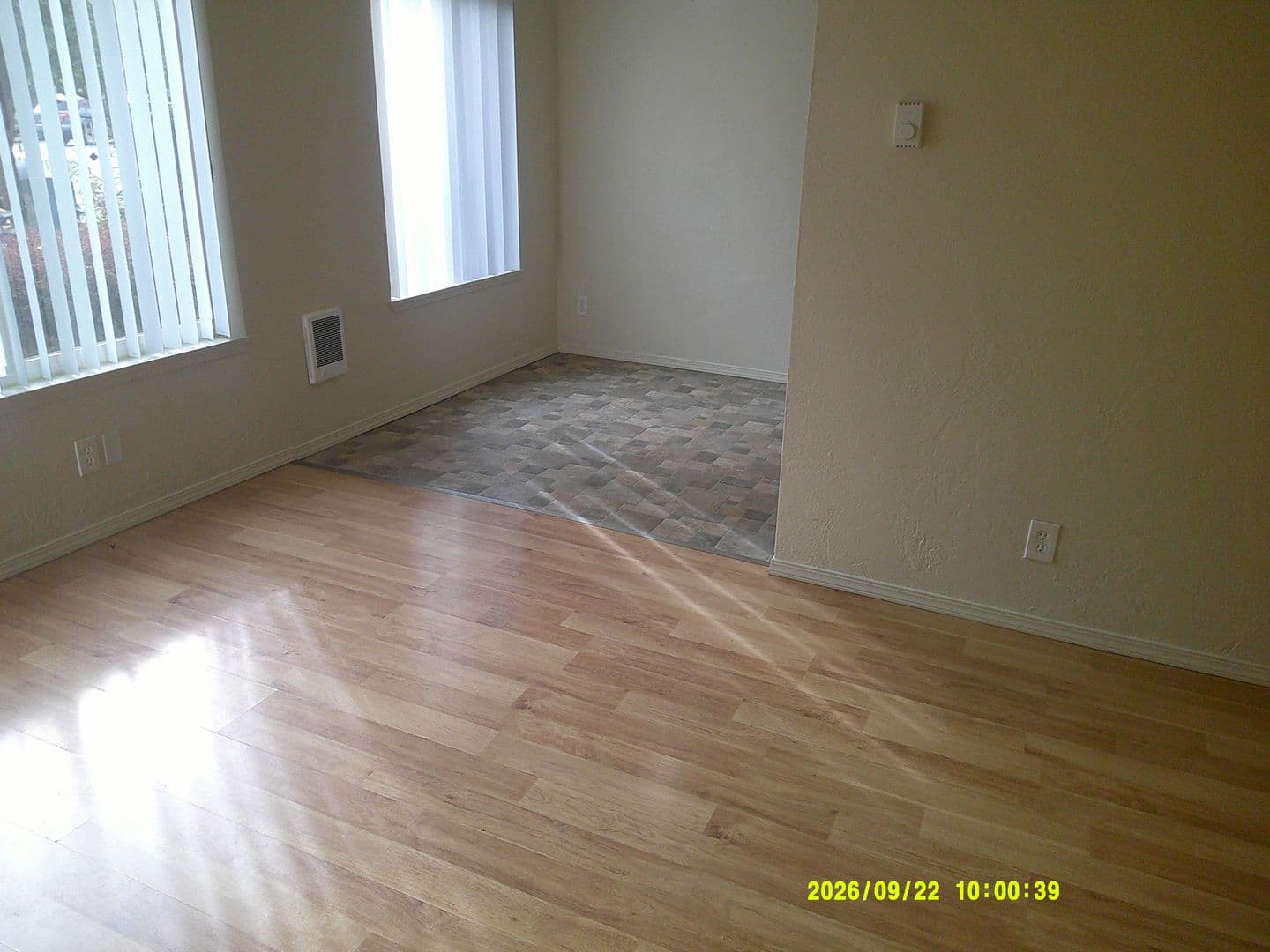 Salem Apartment: 1253 Royvonne Ave. SE