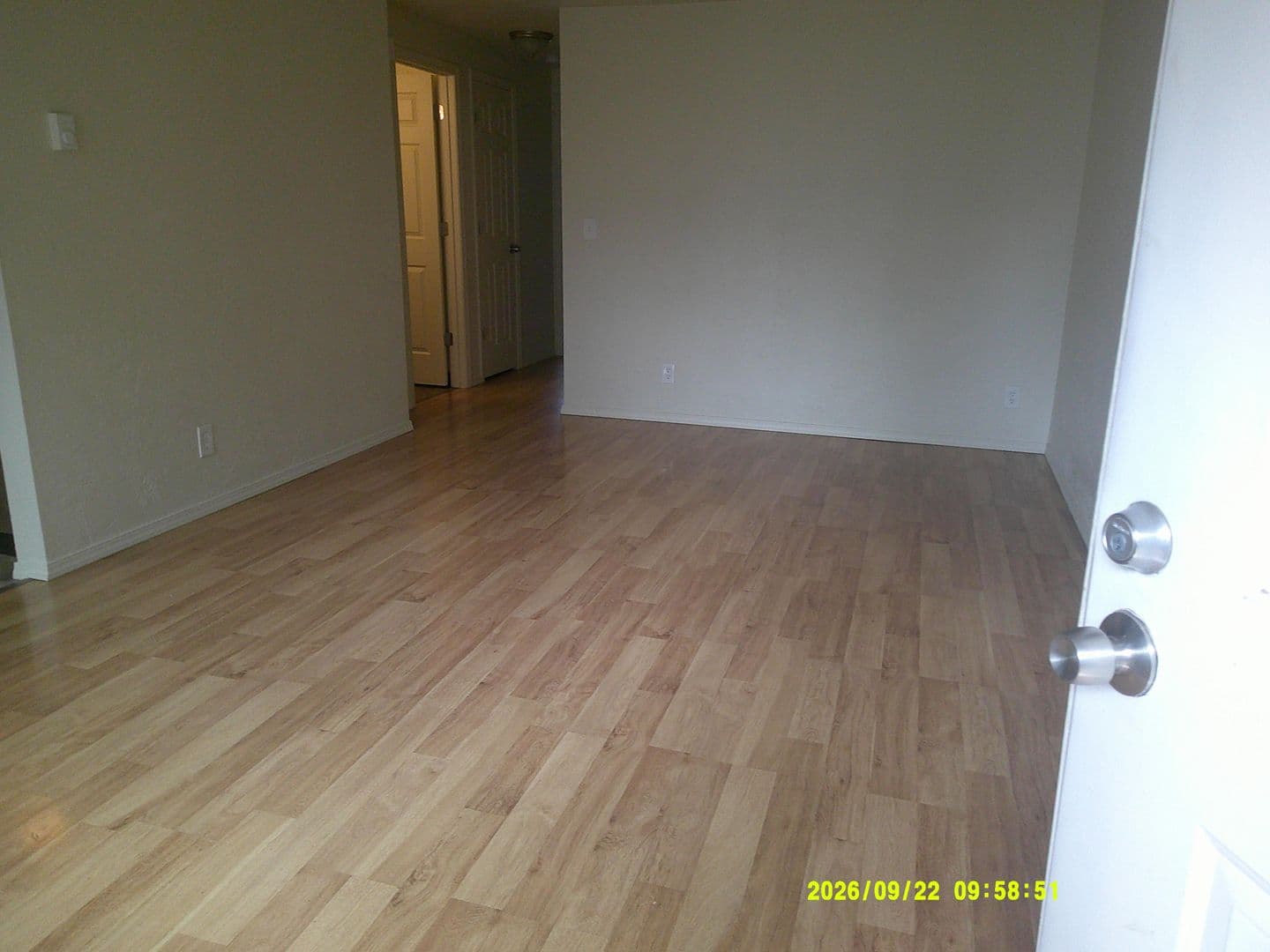 Salem Apartment: 1253 Royvonne Ave. SE