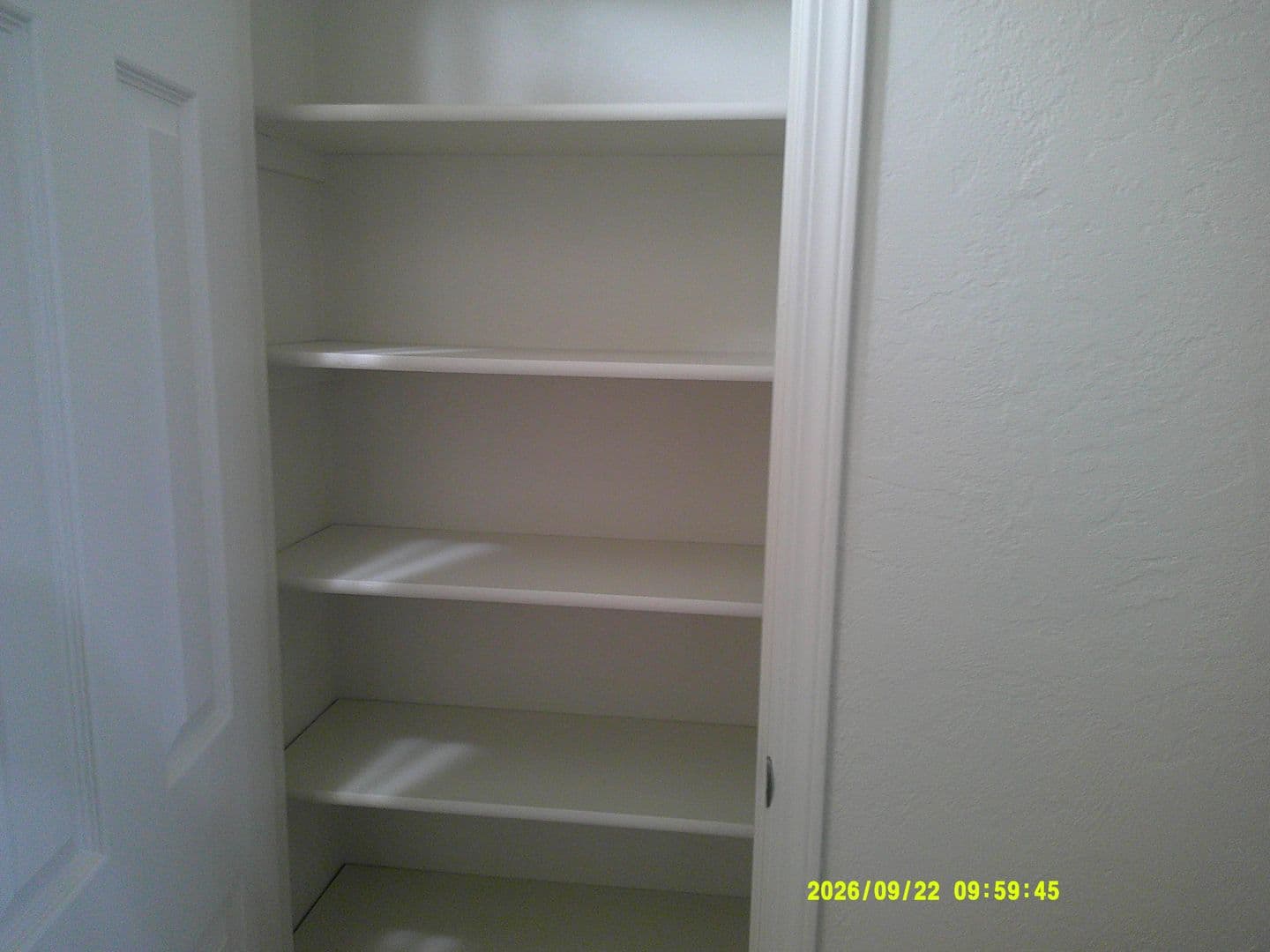 Salem Apartment: 1253 Royvonne Ave. SE
