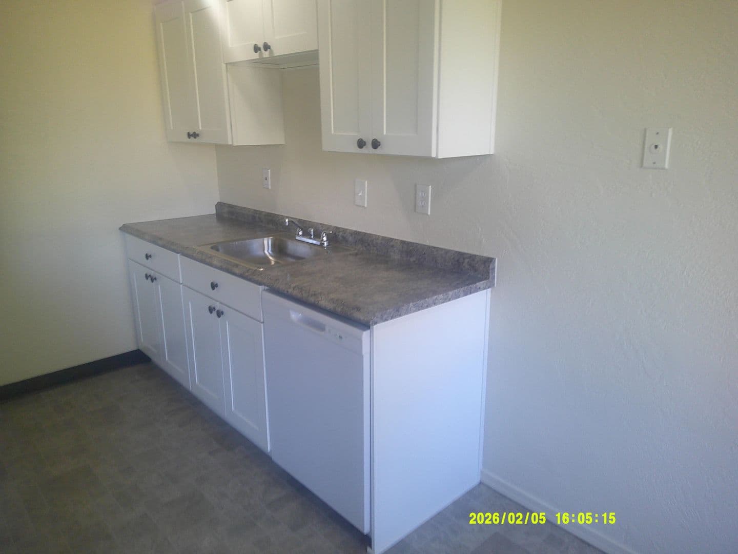 Salem Apartment: 1253 Royvonne Ave. SE