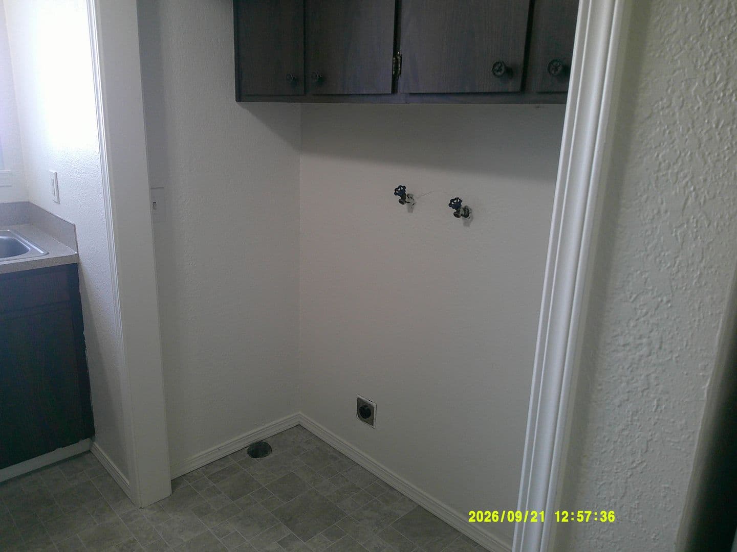 Keizer Apartment: 1195 Clearview Avenue NE