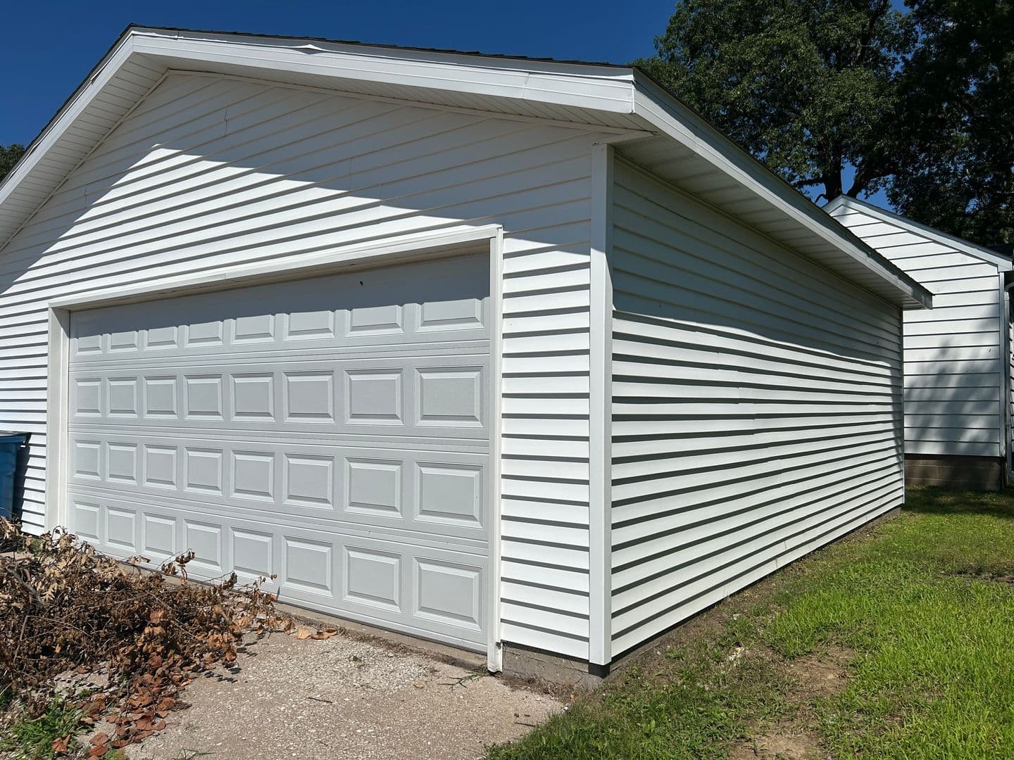 Silvis House: 424 14th Street