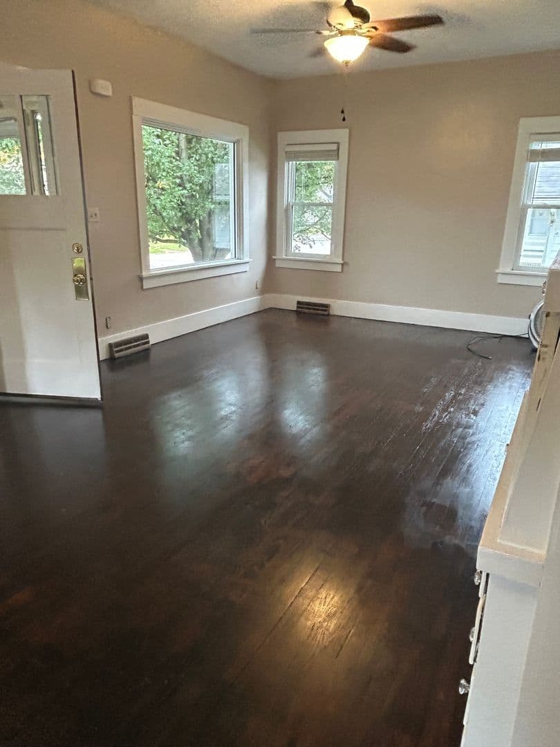 Moline House: 2721 15th ST