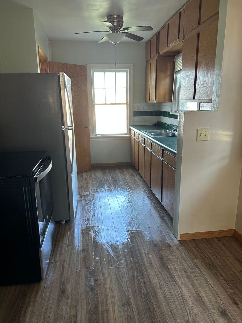 Silvis House: 424 14th Street