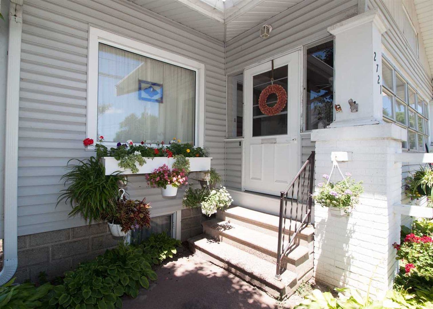 Moline House: 2721 15th ST