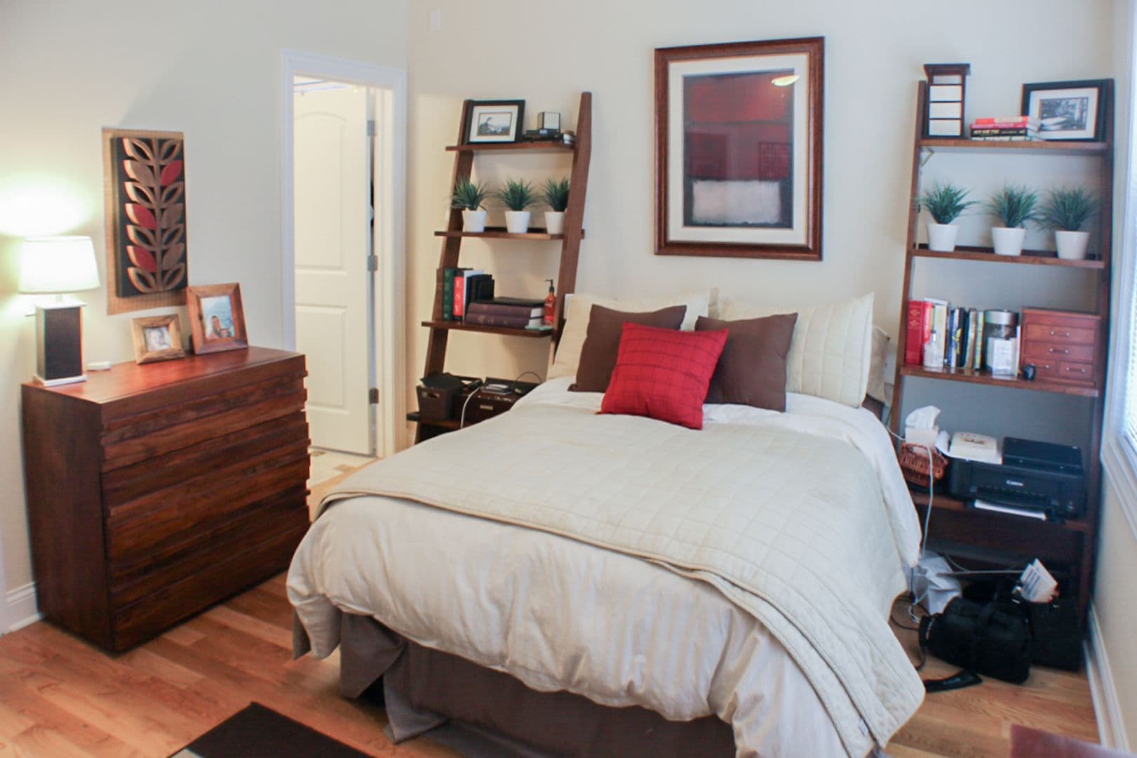 Chicago Apartment: 3229 N. Kenmore Ave.