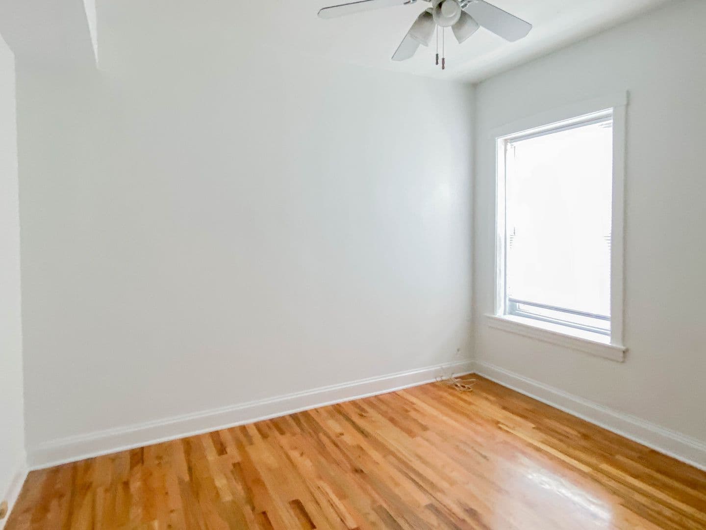 Chicago Apartment: 3521 N. Broadway St.