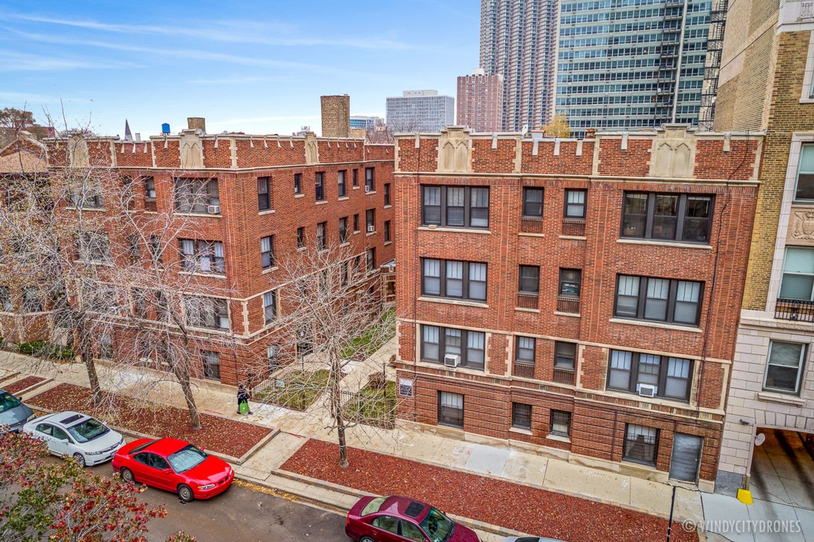 Chicago Apartment: 512 W. Cornelia Ave.