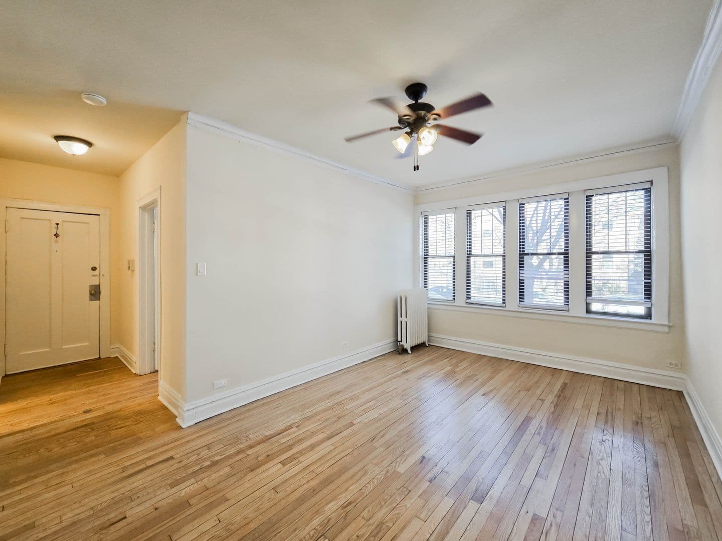 Chicago Apartment: 4715 N. Leavitt St.
