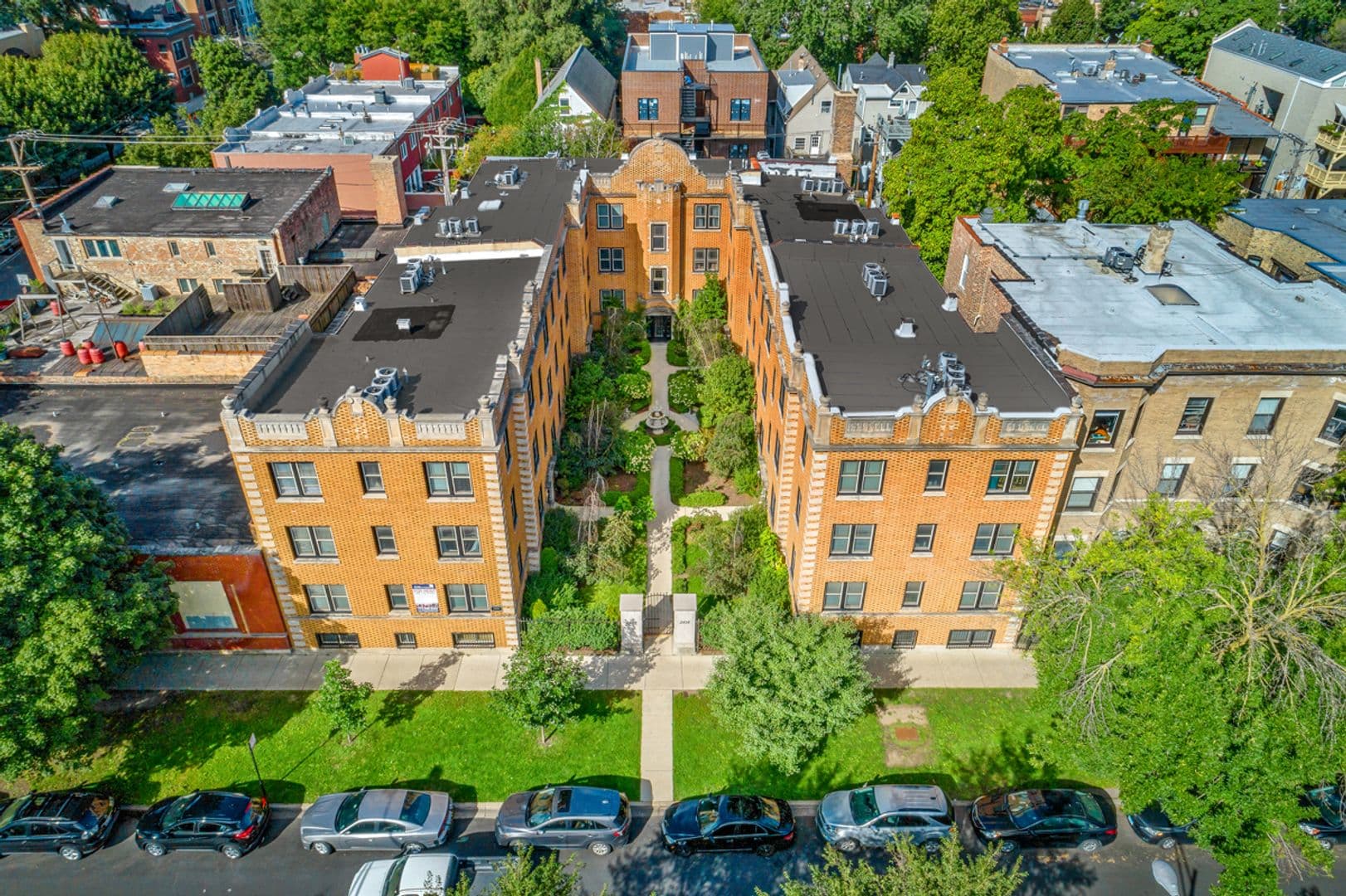 Chicago Apartment: 3808 N. Sheffield Ave.