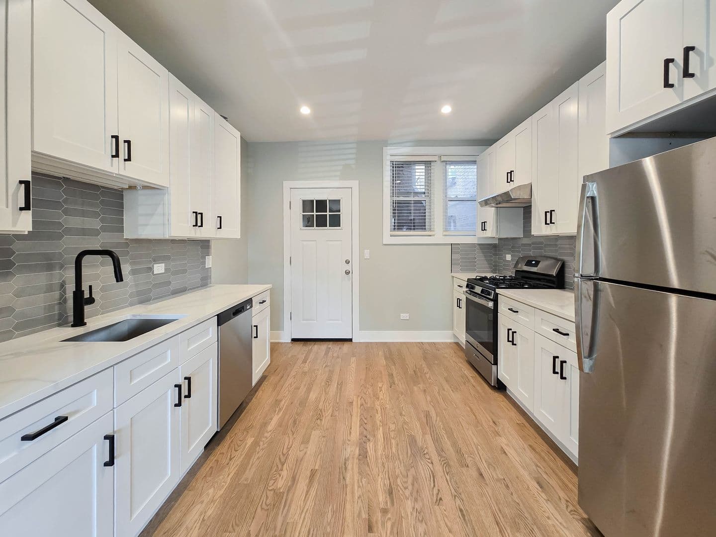 Chicago Apartment: 4837 N. Wolcott Ave.
