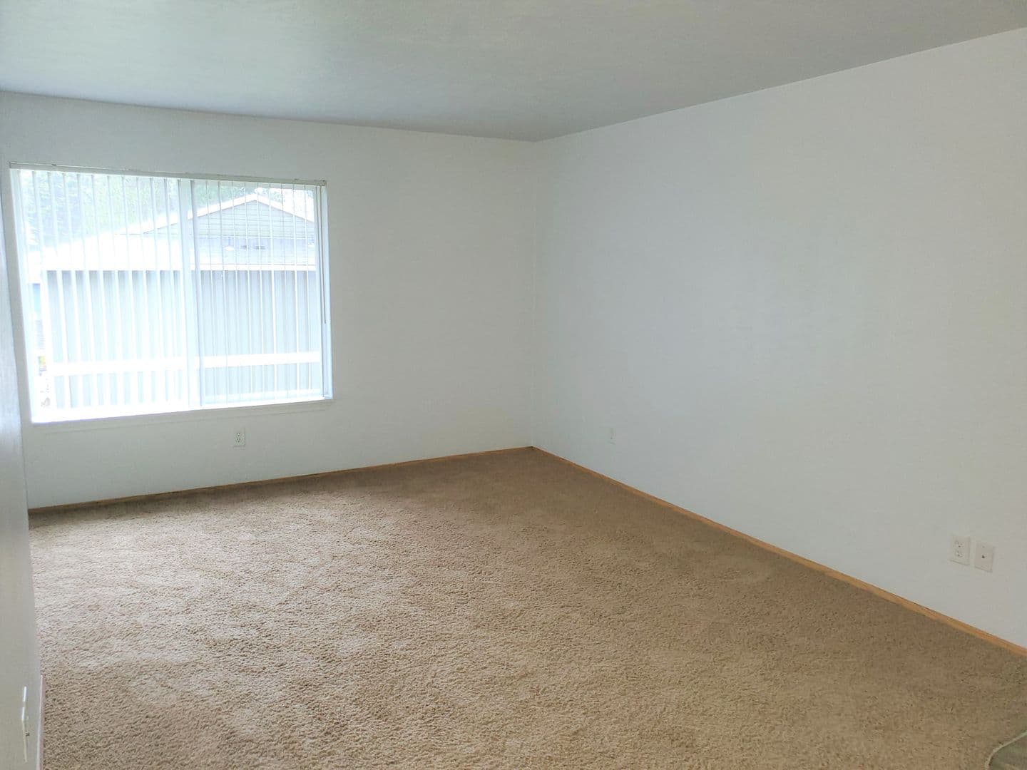 Tigard Apartment: Sunflower Community Inc. - 192
