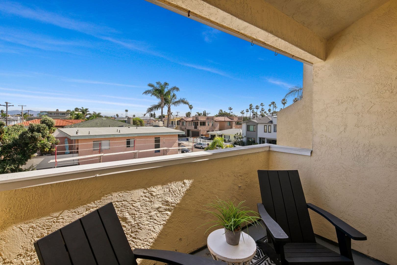 Imperial Beach Condo: 152 Evergreen Avenue