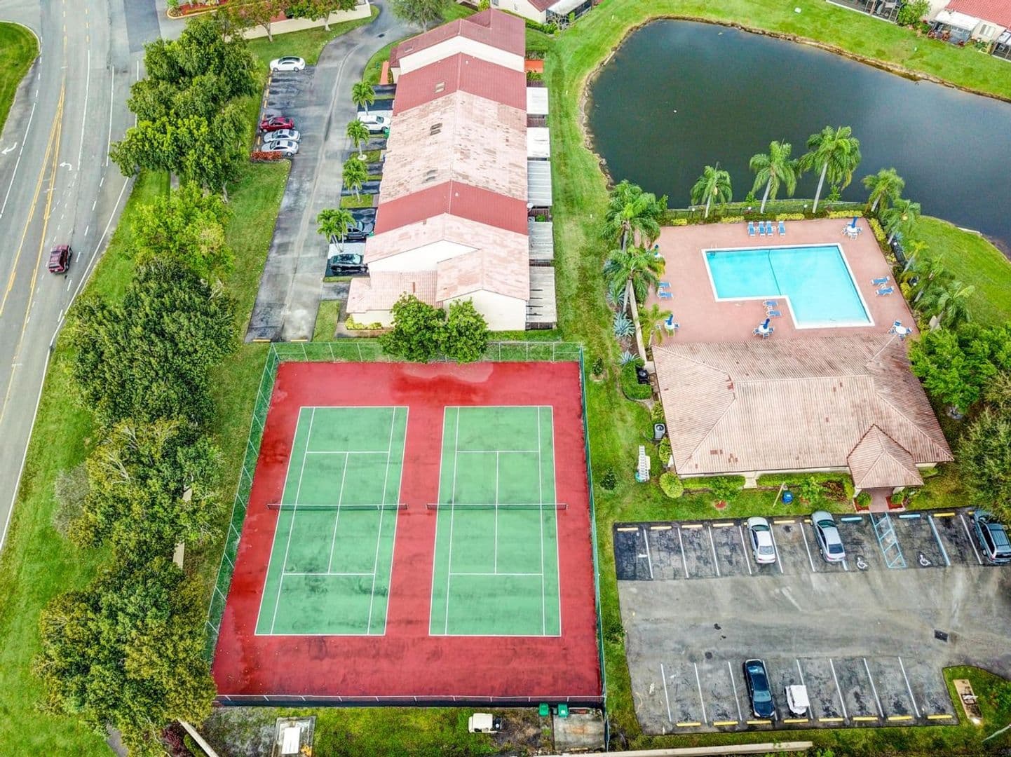 Lauderhill Townhome: 3613 Inverrary Boulevard W