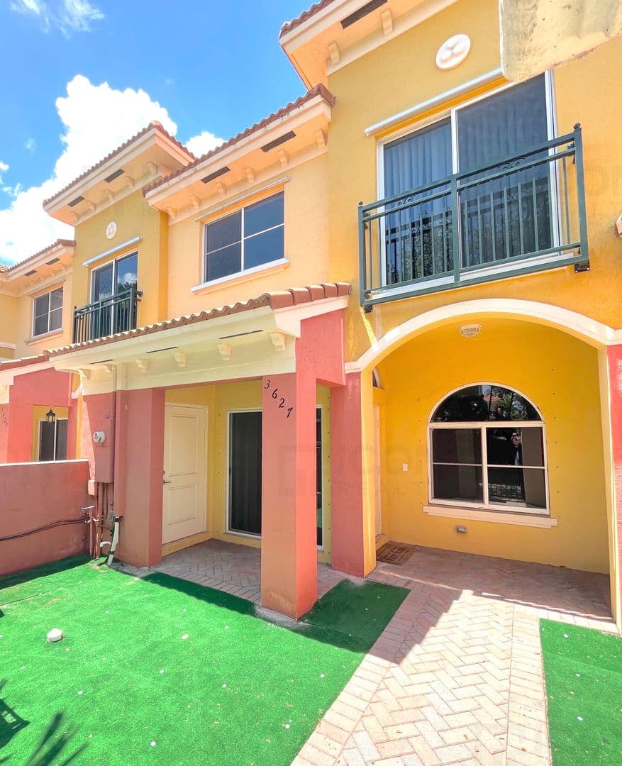 Lauderdale Lakes House: 3627 NW 30th Court