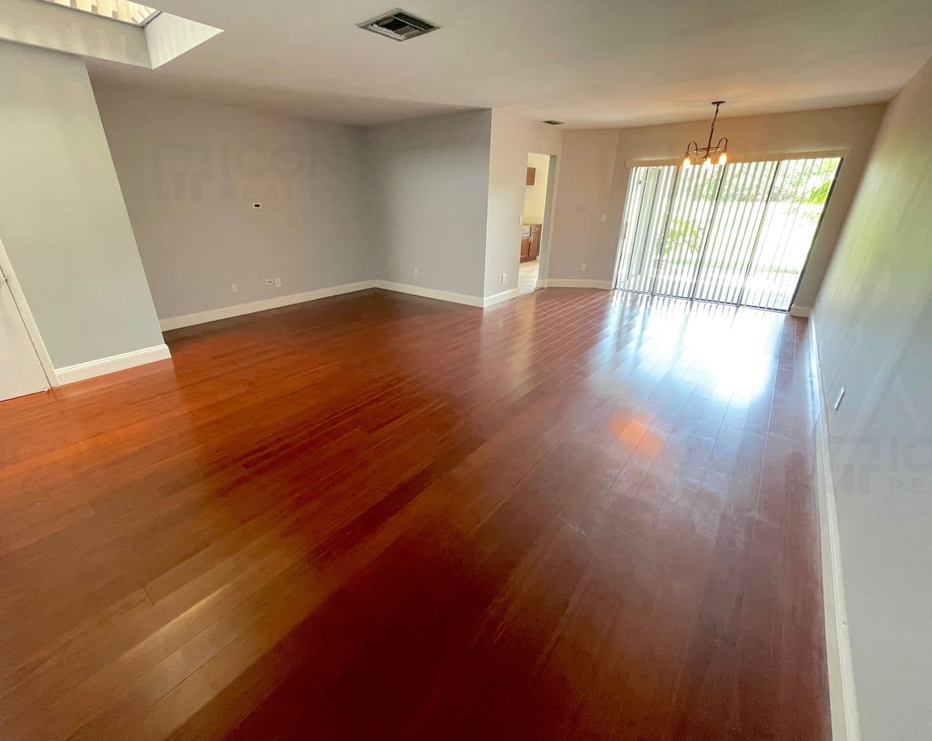 Lauderhill Townhome: 3613 Inverrary Boulevard W