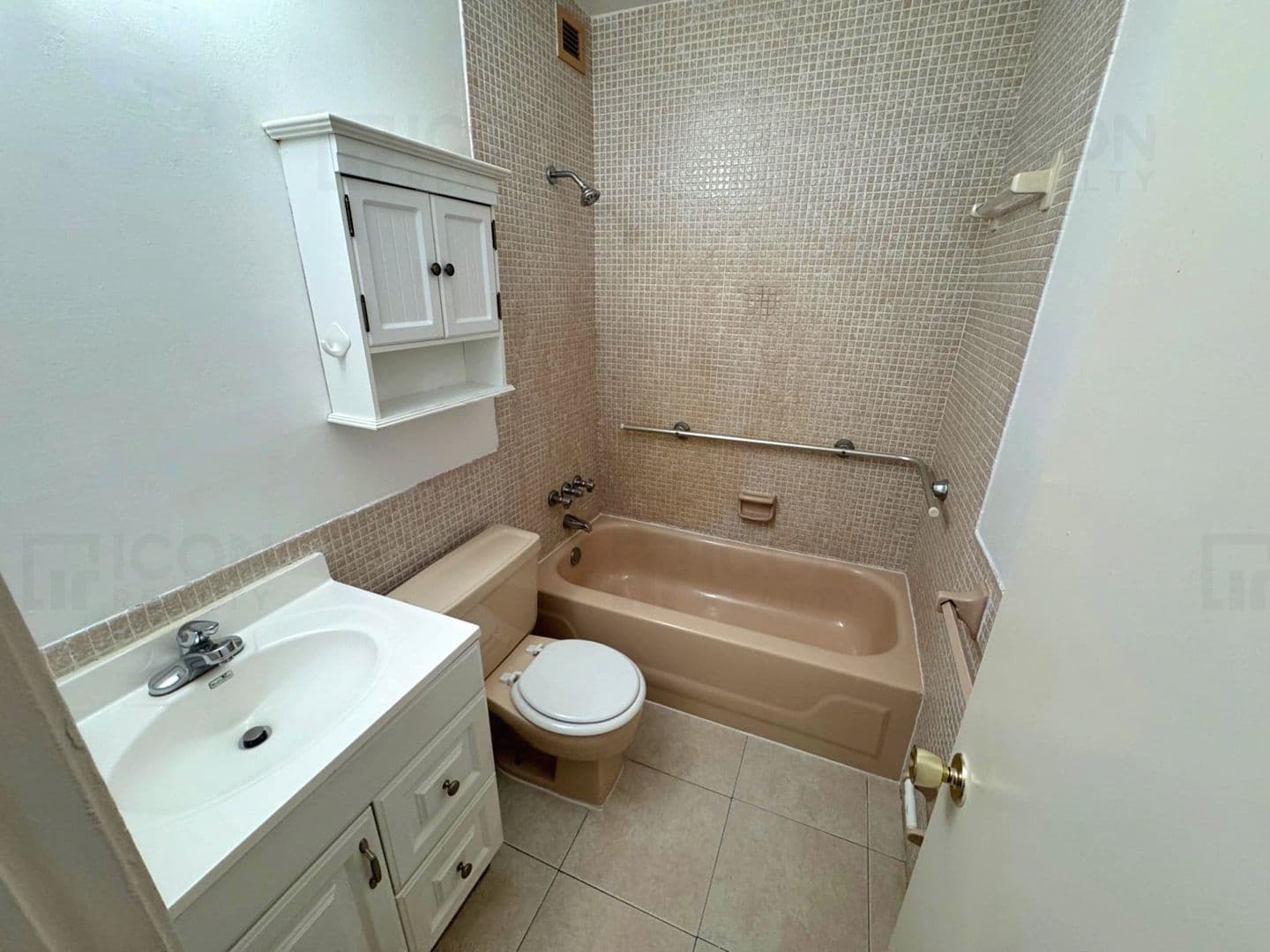 Lauderhill Condo: 2060 NW 48th Terrace #308