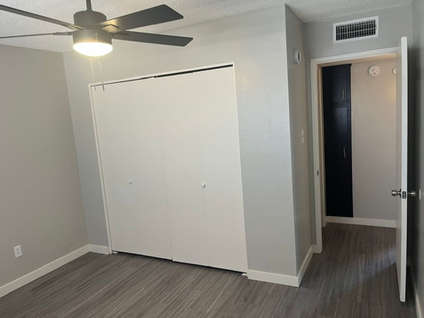 BAKERSFIELD Apartment: 4013 SORANNO AVENUE, units A-D