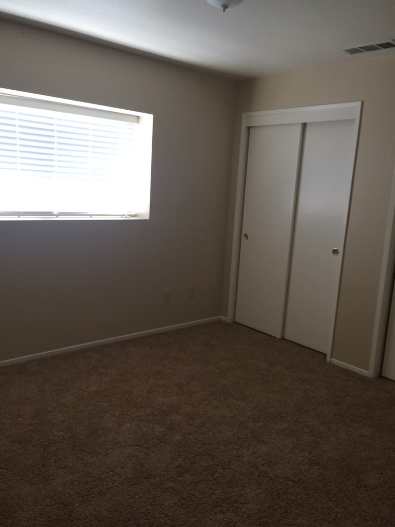 Bakersfield, Apartment: 3108 Brookfield Loop