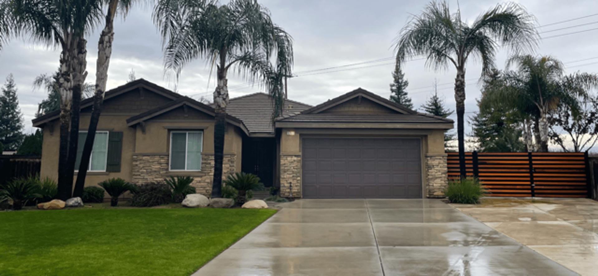 BAKERSFIELD House: 11707 CHRISTMAS ROSE DRIVE