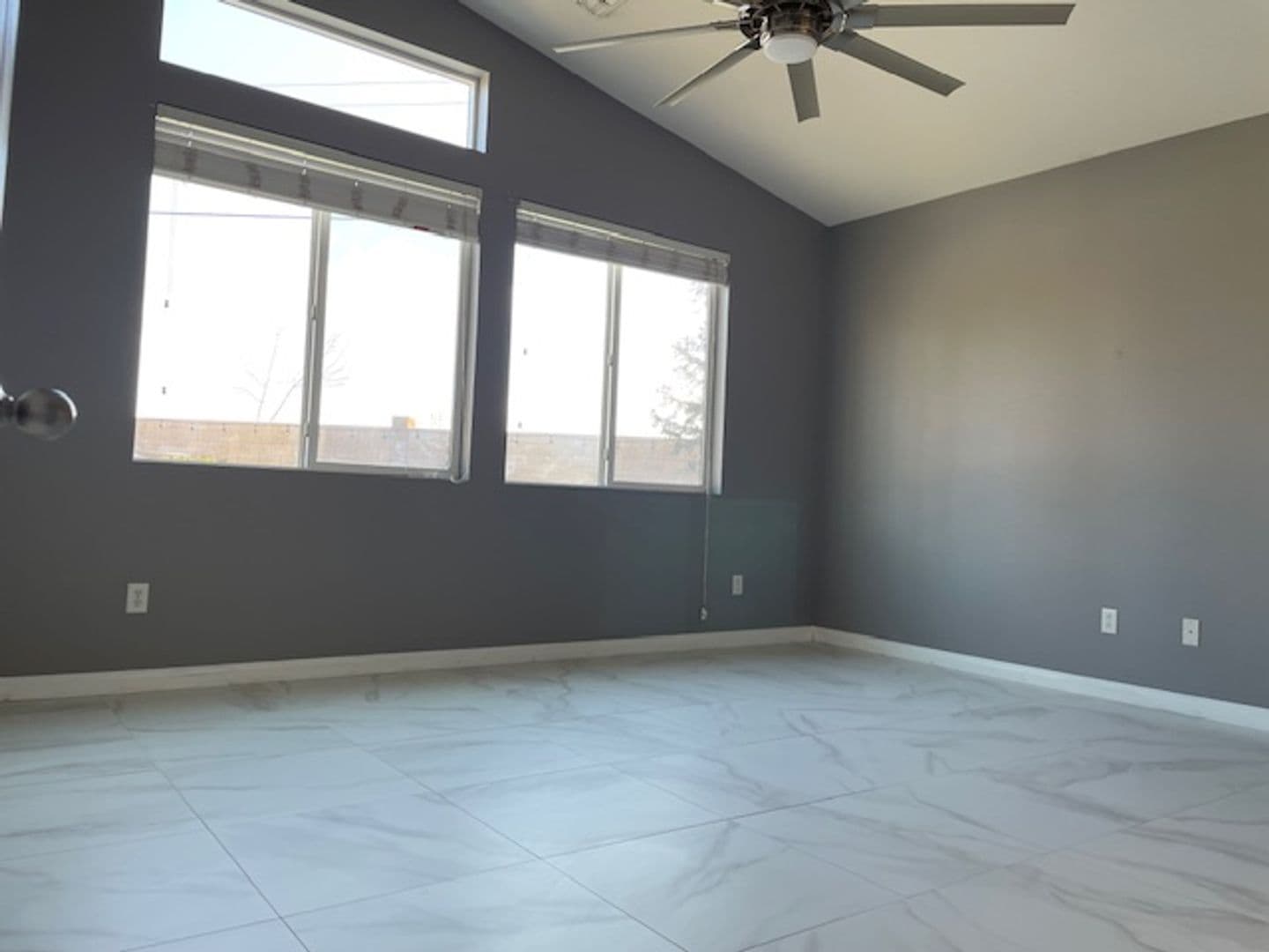 BAKERSFIELD House: 11707 CHRISTMAS ROSE DRIVE
